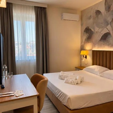 Pfa - Hotel Viareggio